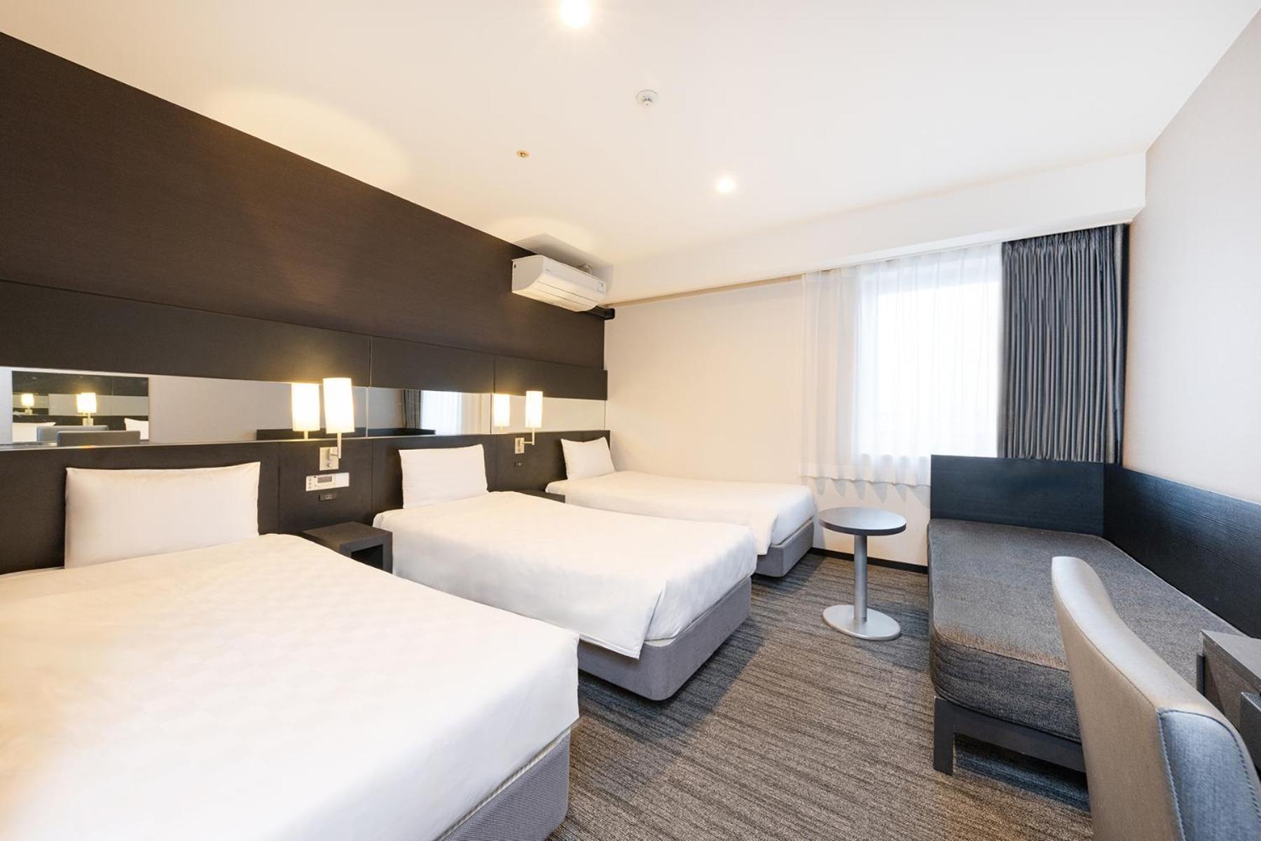 The Onefive Osaka Namba Dotonbori Hotell Exteriör bild